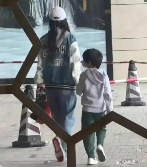 杨颖儿子,变化真大!