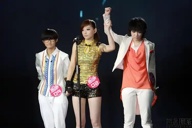 【乐评项】2011快乐女声十佳现场, 本届实力是否真的那么不堪?