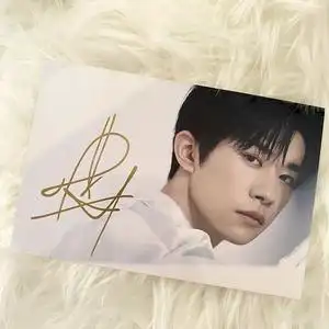 易烊千玺签名照(亲签)亲笔保真!