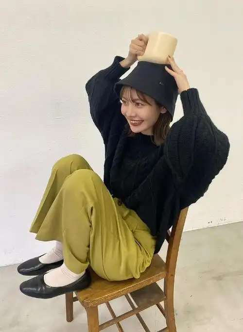 153cm小个子ins时尚博主矮妹穿搭笑起来超甜的小可爱