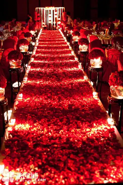 【唯美中国风】中西合璧,9月12日花好月圆,中式婚礼可以办成这样哦(跟