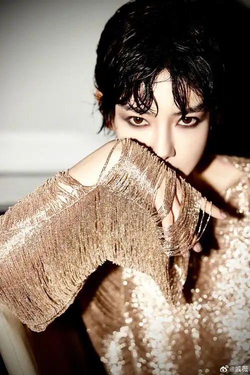 hello时装周##戚薇时尚图鉴