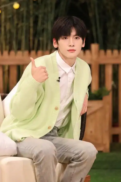 翟潇闻0528生日快乐##宝藏狐有礼