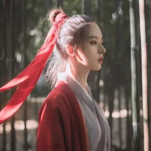 有古风的侠女头像或壁纸吗