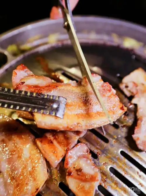 福州超火的哈哈碳都韩国烤肉到这旅游必吃