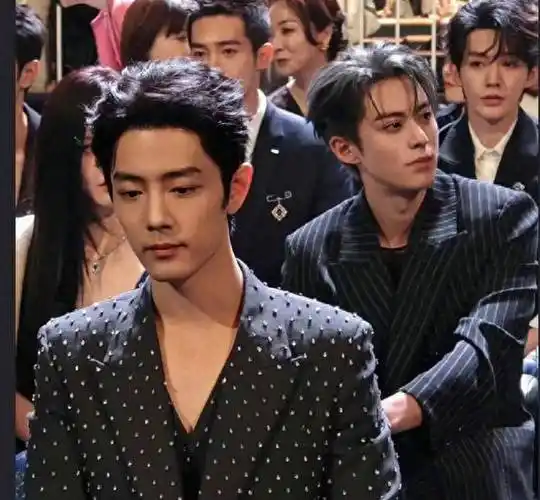 王一博鞋5万,辛芷蕾珠宝仅次杨幂,杨紫更贵_肖战_明星_价值