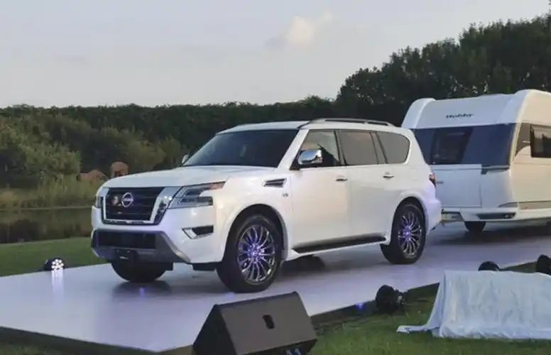 80万起,5.6l v8大自吸的途乐,能否和陆巡一战?