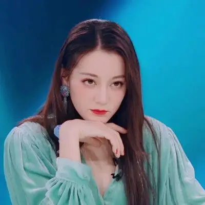 爱豆头像 迪丽热巴拿图点赞评论或收藏自制 禁二改二传