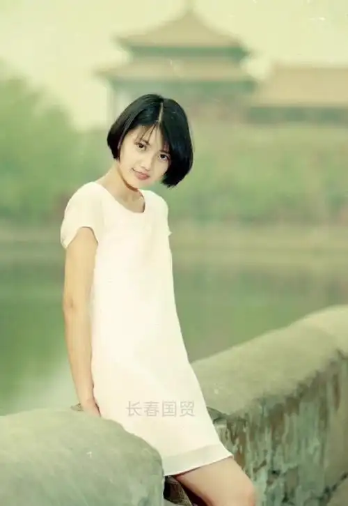 高圆圆罕见旧照曝光清纯甜美满满胶原蛋白