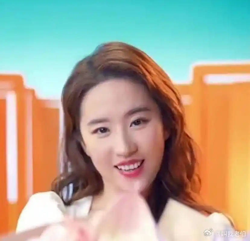 刘亦菲为什么不整牙呢,她的牙真的是脸上的硬伤