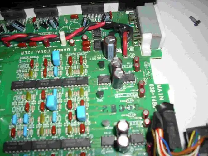 麦景图的汽车功放看看能干什么用,有图