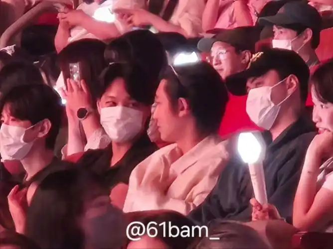 suho演唱会灿烈 伯贤 钟仁 世勋来啦!