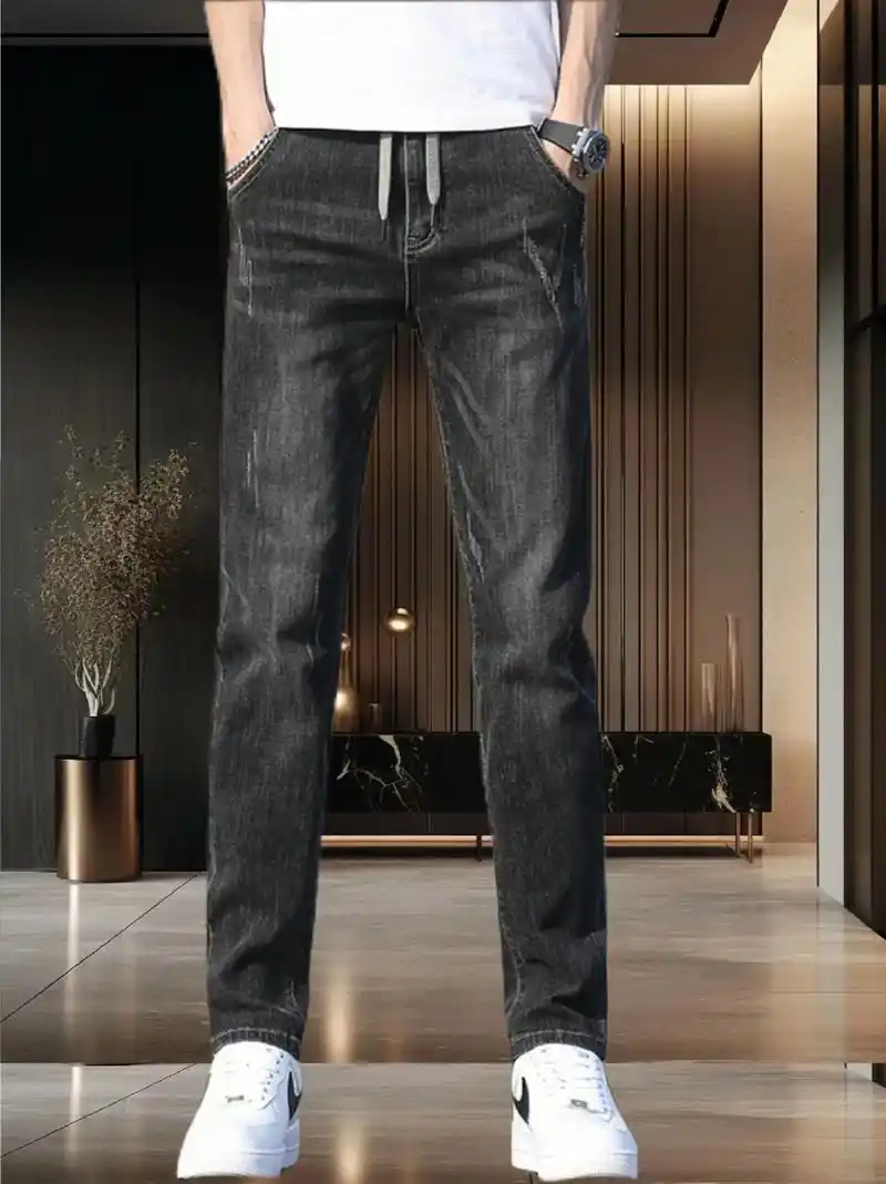 夏季男士潮牌牛仔裤,修身宽松皆有型 在这个充满活力的夏季