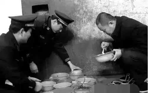 我和死刑犯的138个夜晚