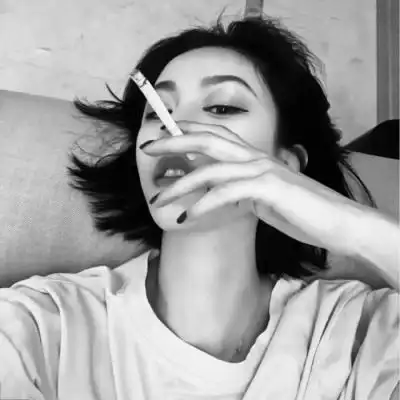 头像女霸气冷酷无情