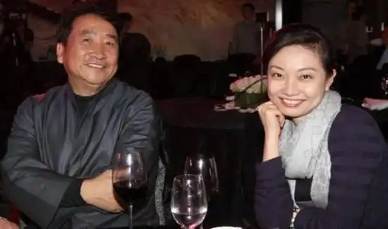 歌手章鹏个人资料 章鹏我爱我家歌手 - 歌词译