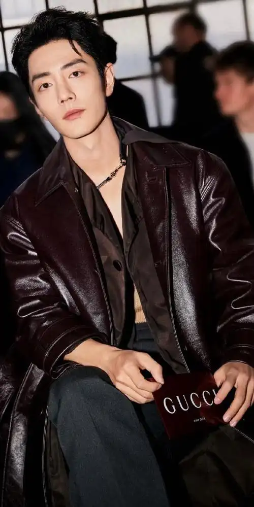 在以生图出名的g社镜头下,依然完美如画呀今天也是被肖战的帅晕的一天