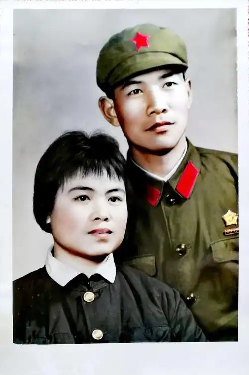 七十年代初的彩色照片