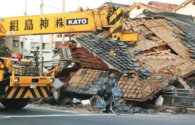 老照片 1995年的阪神大地震 战后最大的灾难|日本|小震_网易订阅