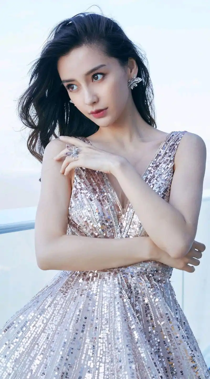 女神杨颖高清写真图集,如花解语,令人沉醉