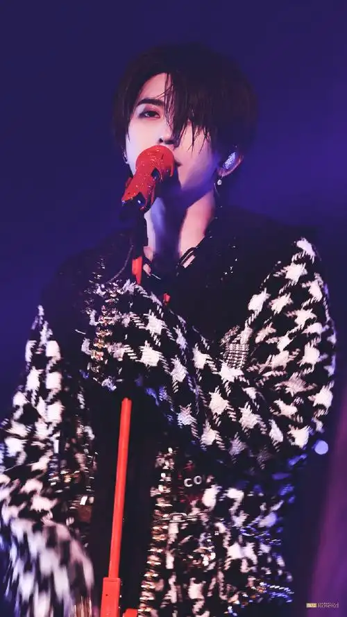 蔡徐坤2021个人巡回演唱会