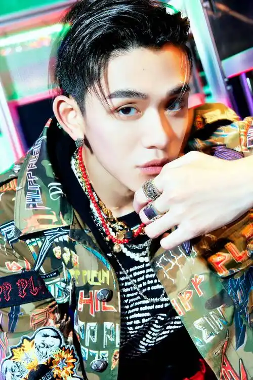 nct前成员黄旭熙将会在4月solo出道_活动_威神_wayv