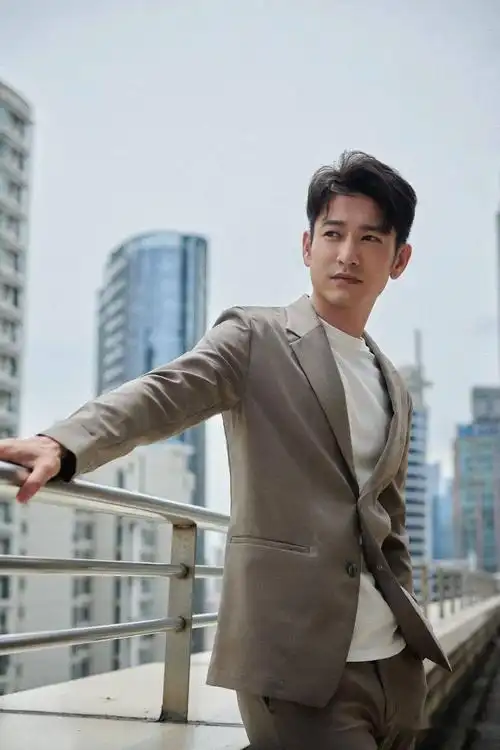 专访袁文康至冷静至纯粹80后实力派演员的破局之道