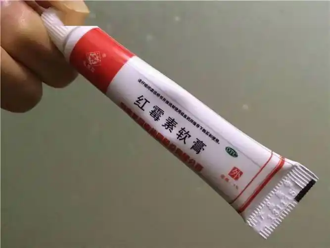 红霉素软膏几个作用不妨了解,作为常备药膏,这几种情况尽量别用