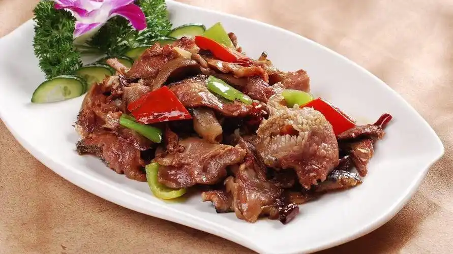 爆炒羊头肉图片