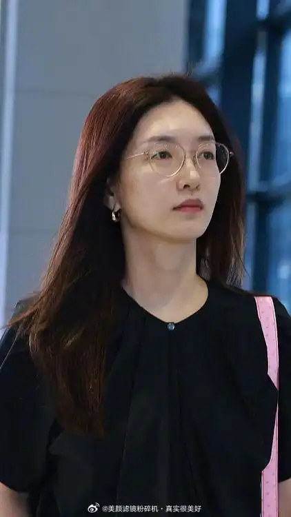 江疏影机场素颜