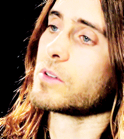 男子gif长发gif胡须gif说话gif