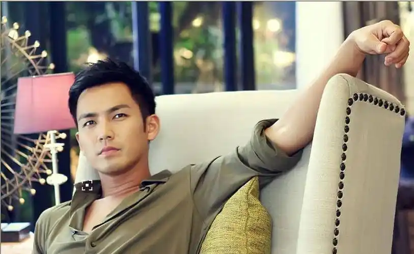 钟汉良,籍贯广东省惠州市惠阳区,1974年1月30日出生于香港_无线电视台