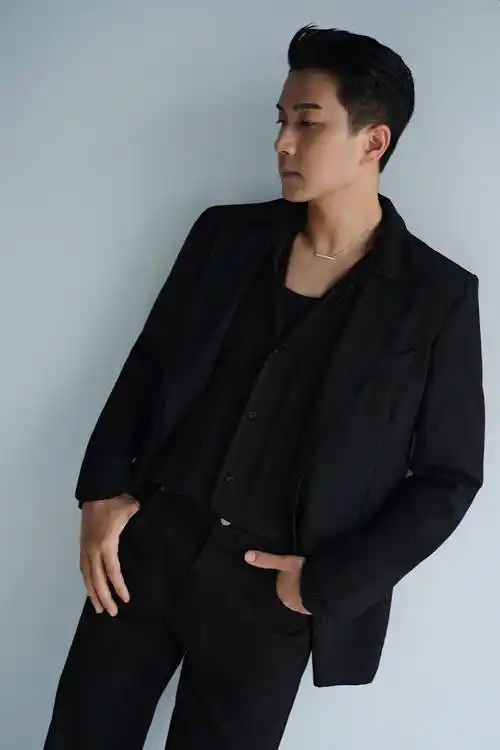 刘恺威48岁生日,工作室发文送祝福,未回应新恋情传闻_尤金朱_照片