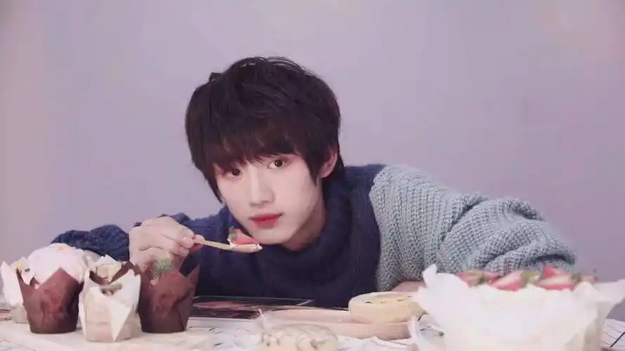 丁程鑫 - 堆糖,美图壁纸兴趣社区