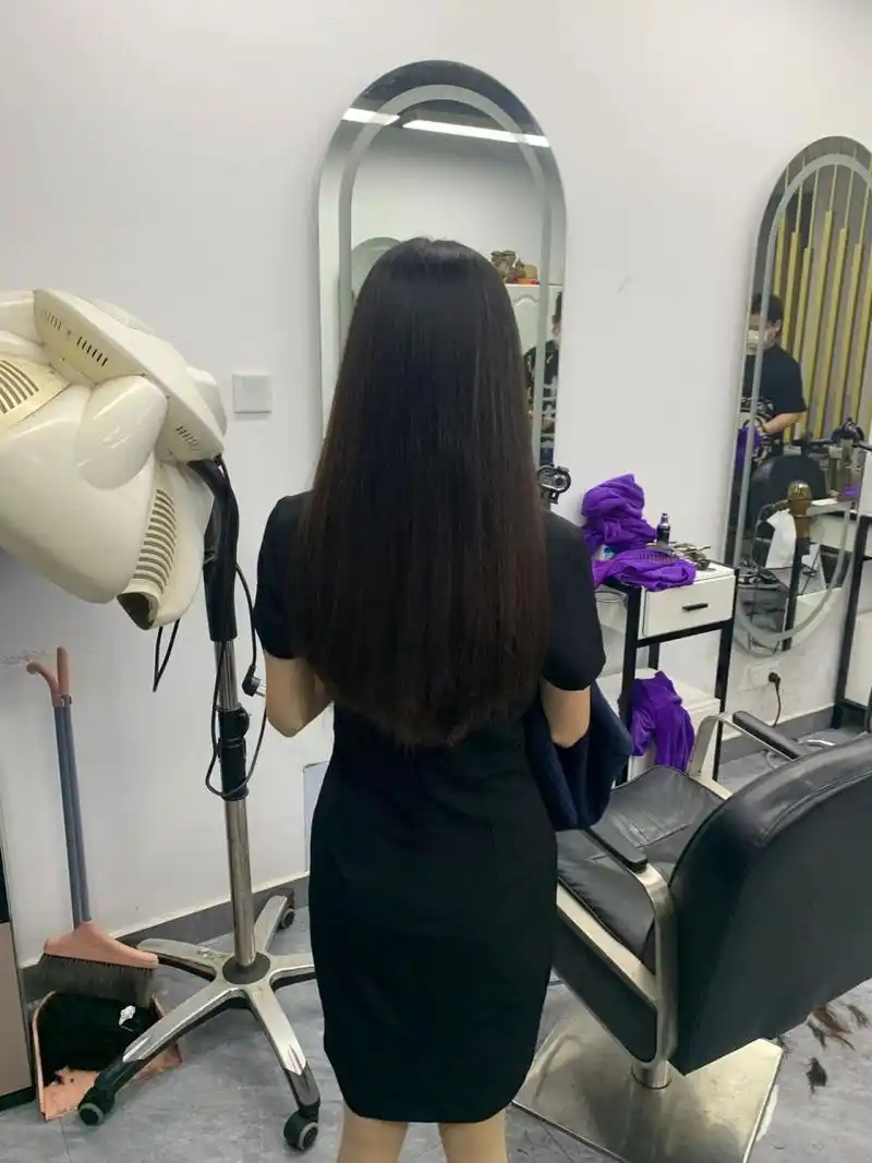 黑长直圆弧形发尾来啦!