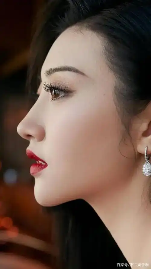 女神景甜性感成熟高贵优雅天生丽质女神范十足