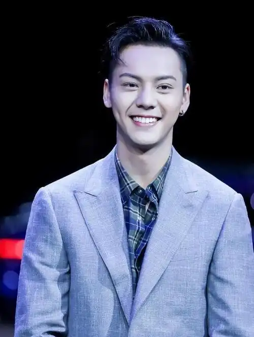 杨幂一句话让我明白,杨颖19年前,为何狂恋"豪门阔少"陈伟霆!