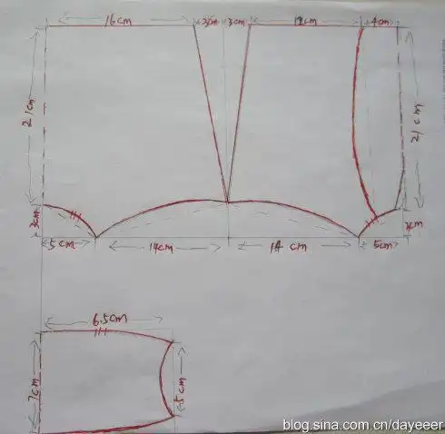 宝宝猪枕头裁剪纸样图