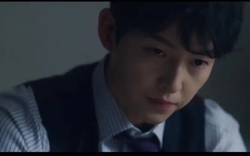 【文森佐&宋仲基】 不同情景的眼神变化真的一绝 (内鱼小鲜肉能不能学