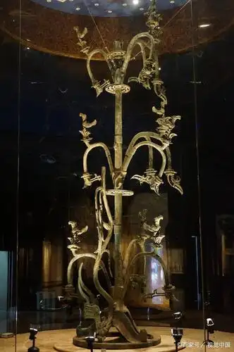 三星堆青铜神树与《阿凡达》中的生命树