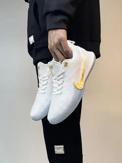 莆田正版kobe科比黑曼巴精神2代5毒液透气低帮实战篮球鞋gt cut男