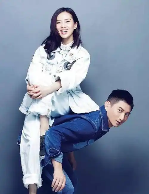 吴奇隆刘诗诗一家三口现身医院,疑似已怀二胎_网友_生活_女子