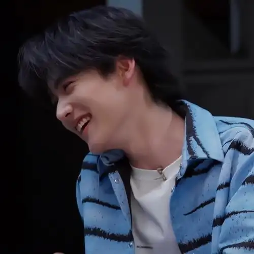 爱豆头像可二改周柯宇周柯宇可二改赞评论更多