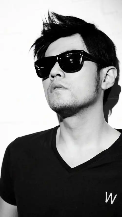 周杰伦帅气写真,高清图片,手机锁屏桌面-壁纸族