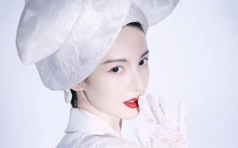 金晨性感魅力写真桌面壁纸