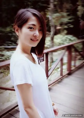 晒自己女友照片,大家快来