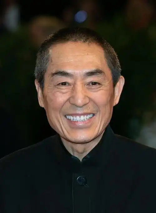 悬崖之上成张艺谋票房最高电影,超长城的11.7亿,新谋女郎要亮相