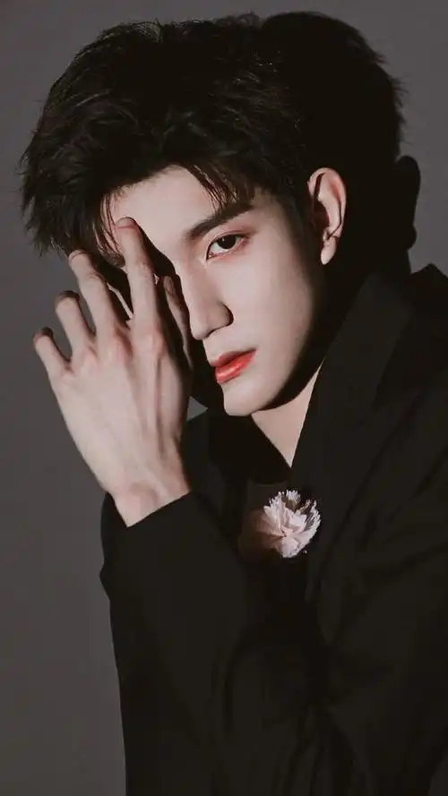 200115 王源手控福利送到 多才多艺惹人爱