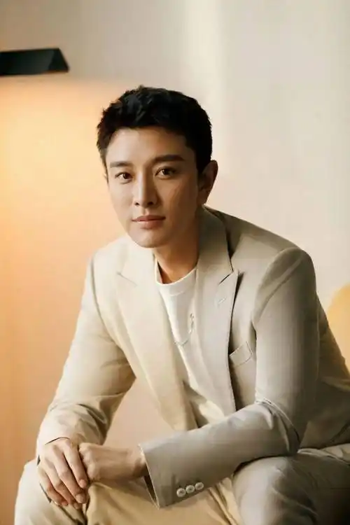 39岁贾乃亮私生活遭曝光!