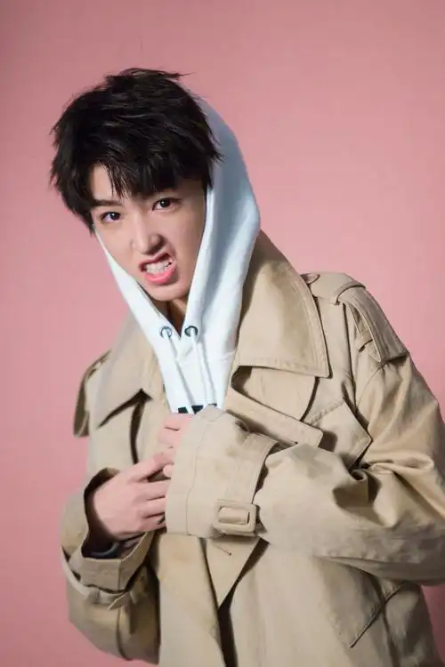 王俊凯karrywang工作室的照片   微相册